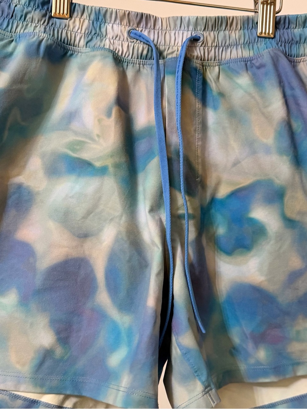 lululemon athletica Blue Tie-Dye Men’s Swim Shorts